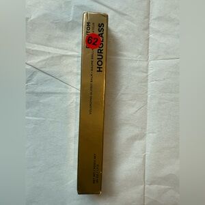 NIB! Hourglass Volumizing Glossy Balm (Shade: Rouse 180)